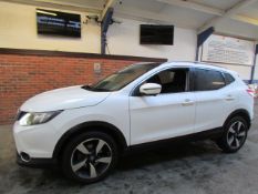 15 15 Nissan Qashqai N-TEC + DIG-T