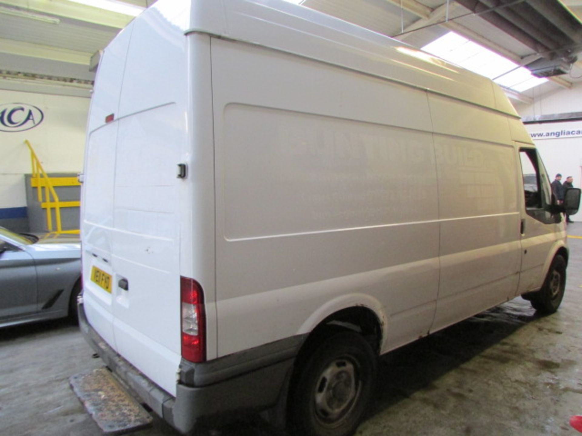 11 11 Ford Transit 115 T350L RWD - Image 3 of 21