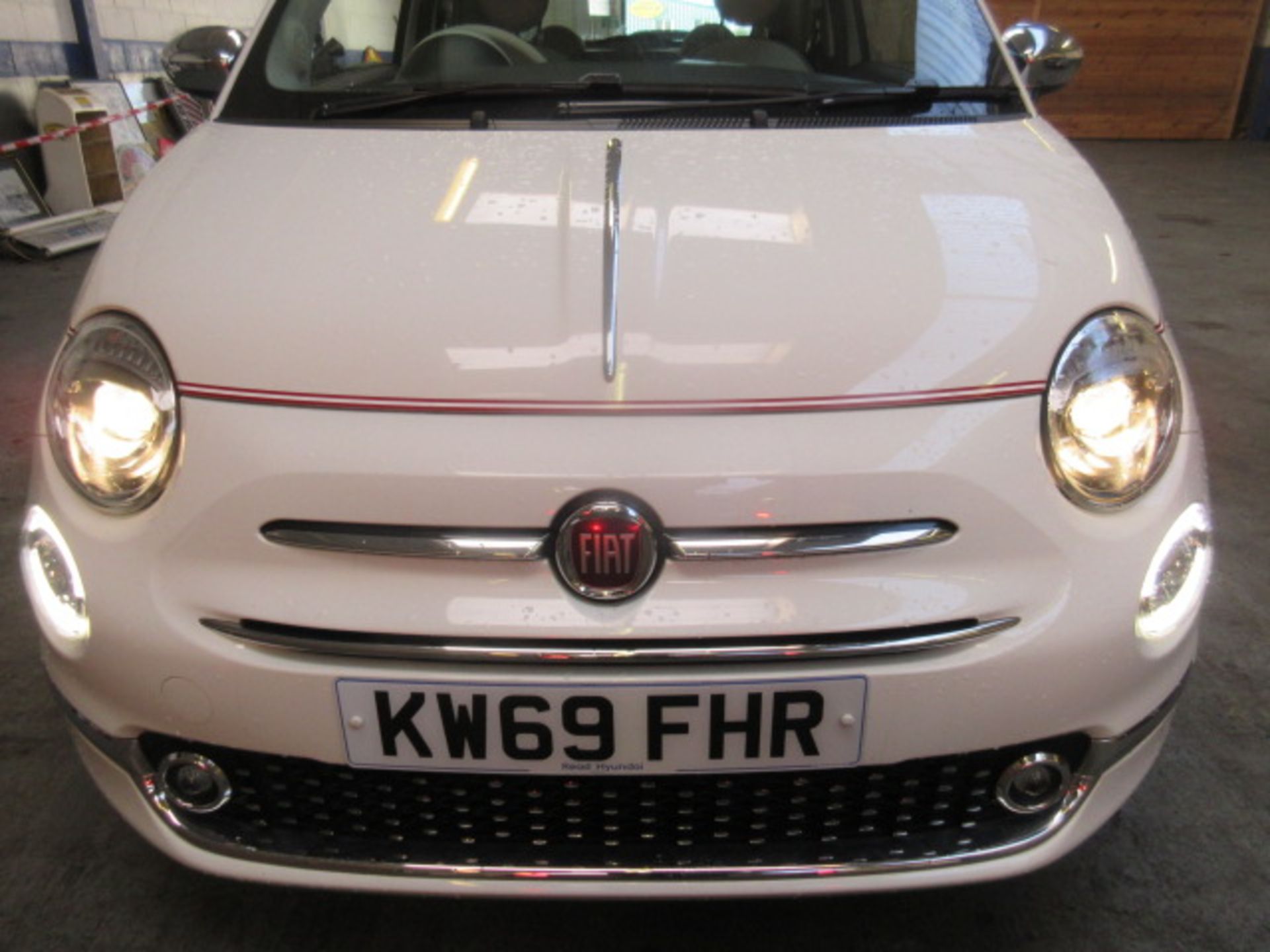 69 19 Fiat 500 Dolcevita - Image 4 of 20