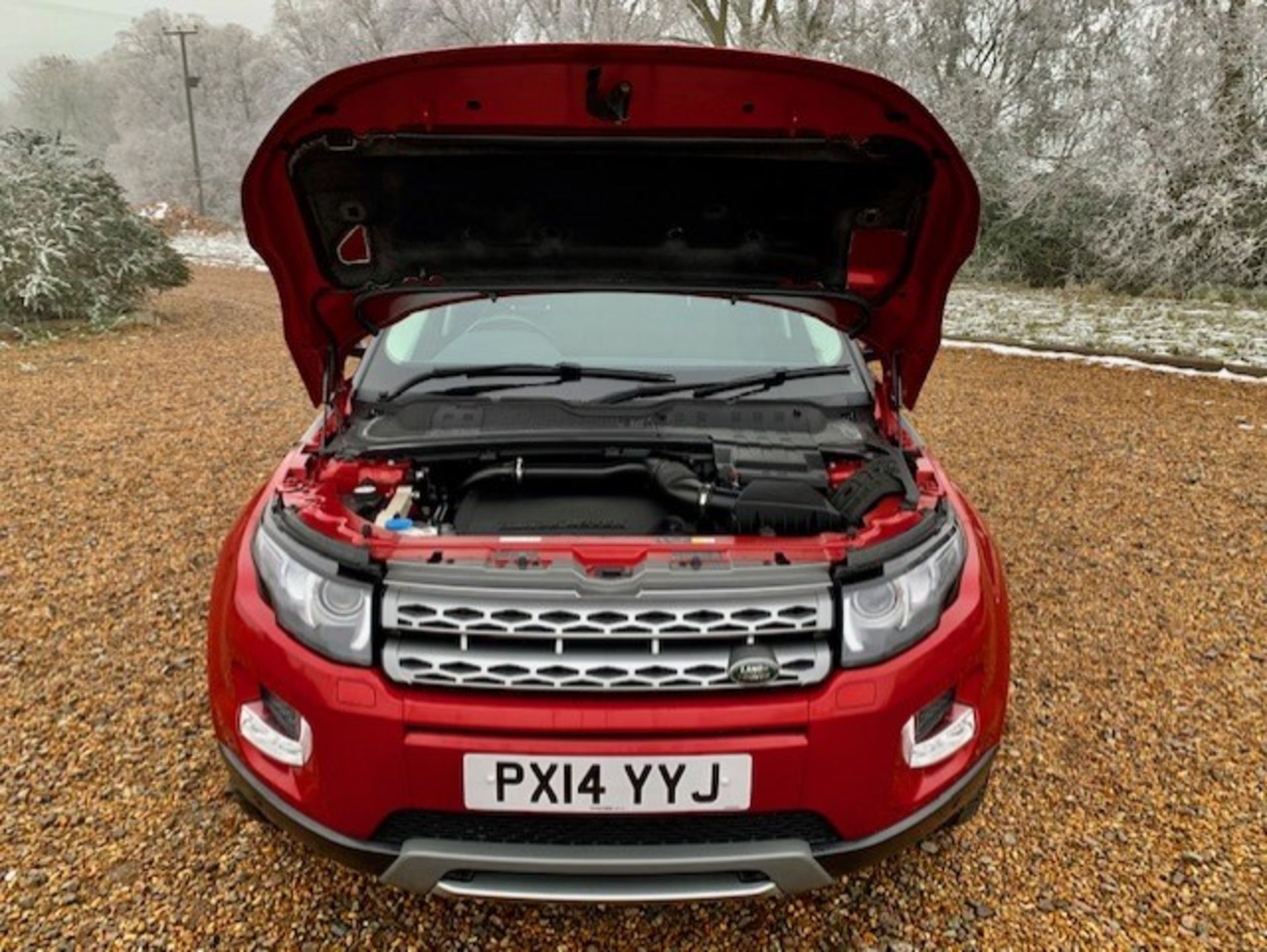 14 14 Range Rover Evoque Pure T - Image 8 of 17