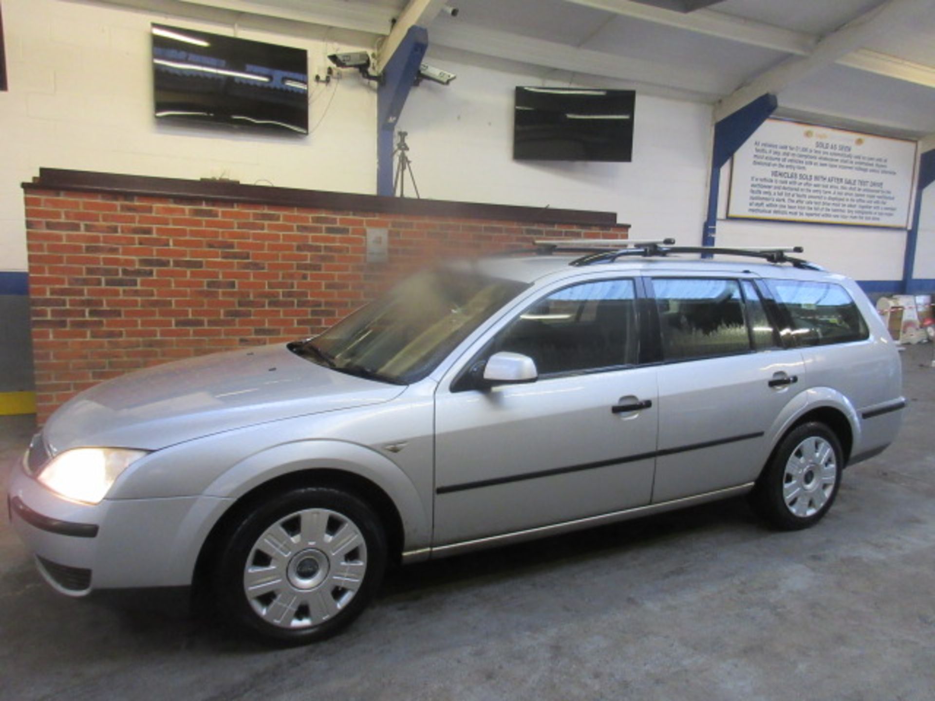54 04 Ford Mondeo LX TDCI