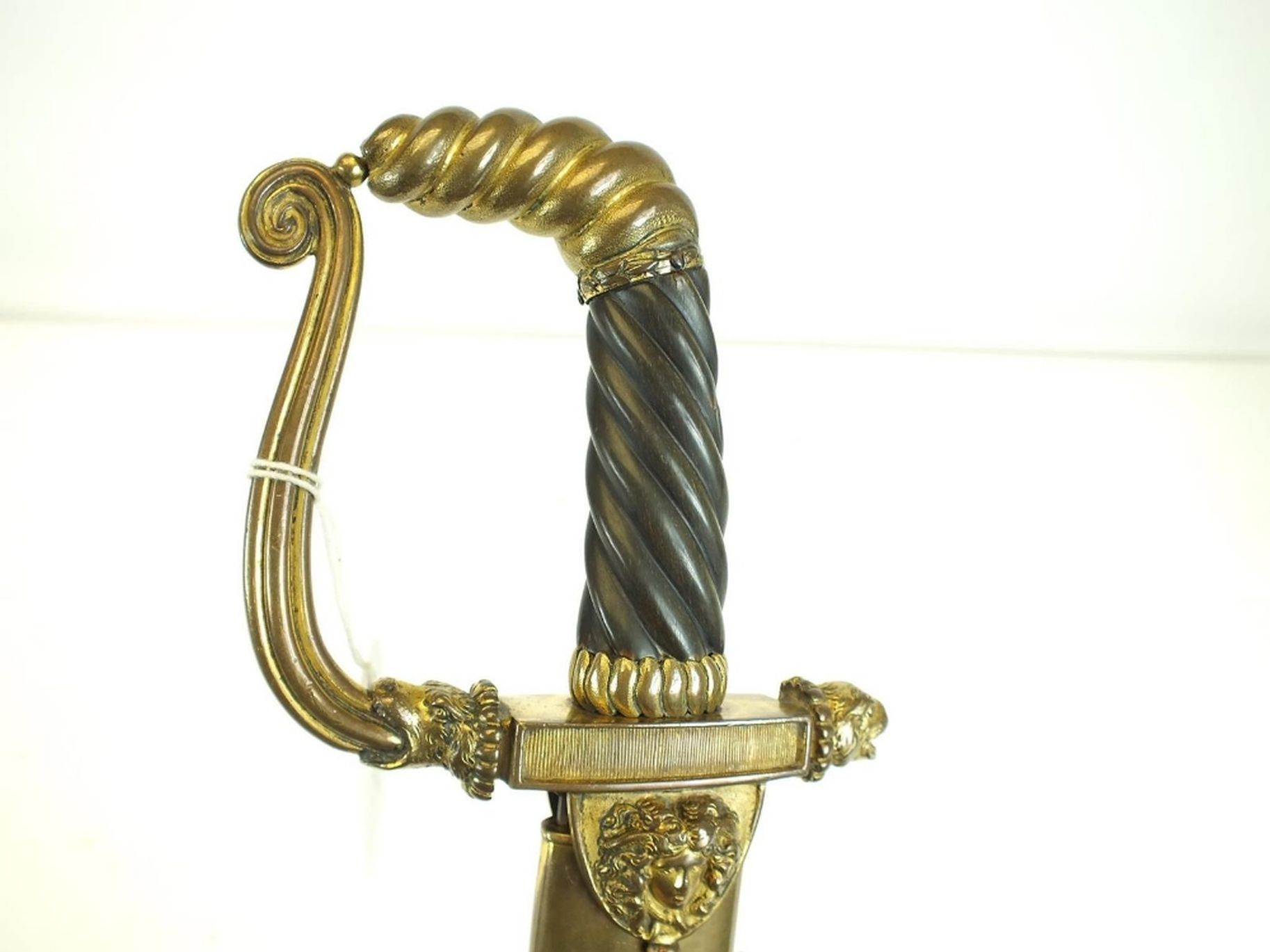 A LATE 18TH OR EARLY 19TH CENTURY PRESENTATION QUALITY SABRE BY PROSSER, 83cm sharply curved pipe- - Image 12 of 18