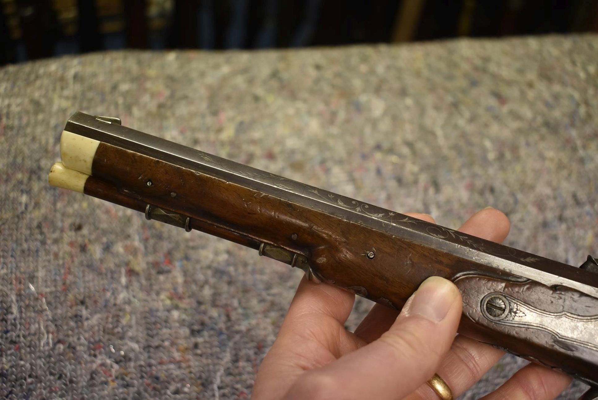 A 40-BORE GERMAN PERCUSSION OFFICER'S PISTOL, 9.25inch sighted octagonal barrel with inlaid silver - Image 6 of 13