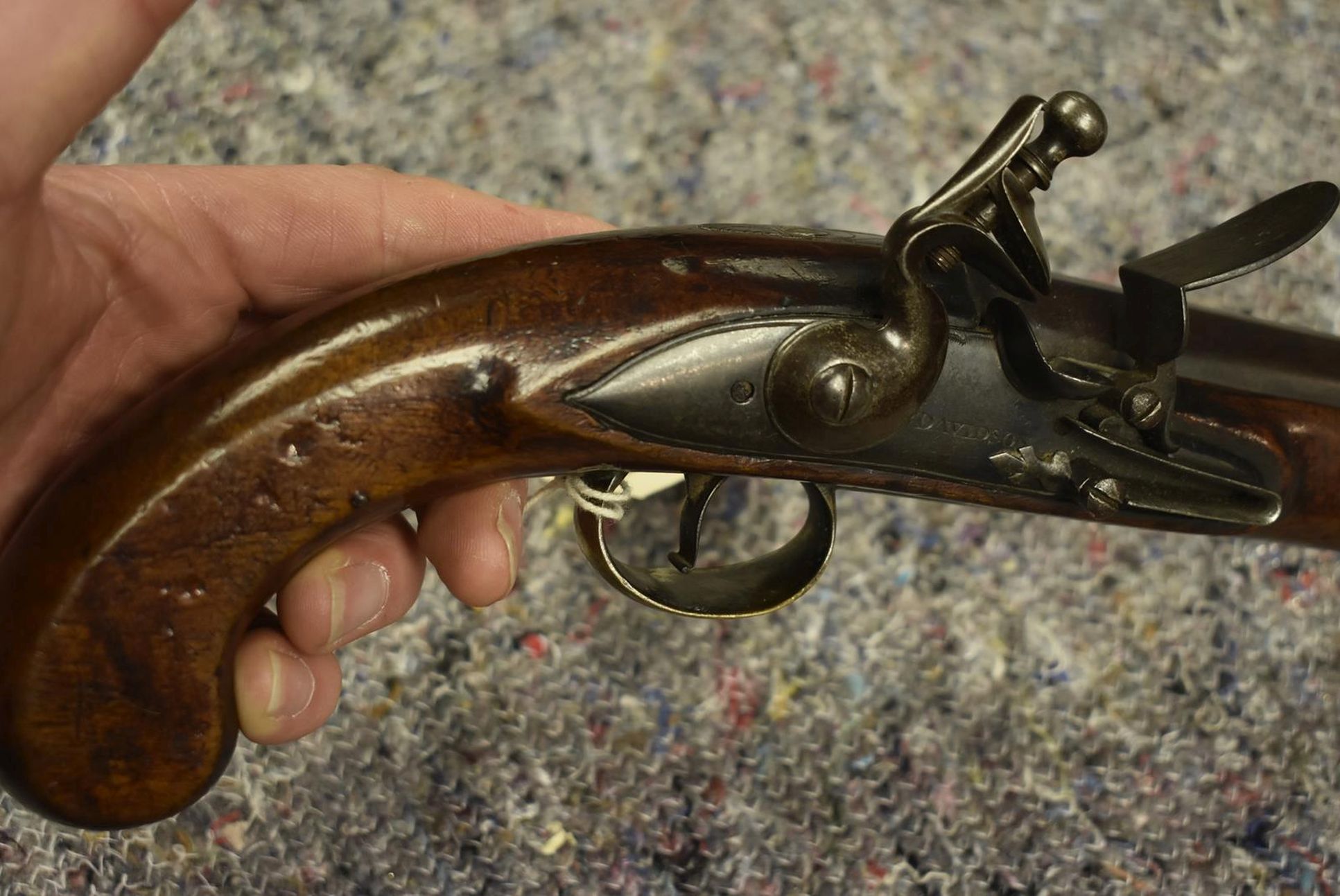 A PAIR OF 20-BORE FLINTLOCK DUELLING OR HOLSTER PISTOLS BY ALEXANDER DAVIDSON LONDON, 8.75inch - Image 5 of 17