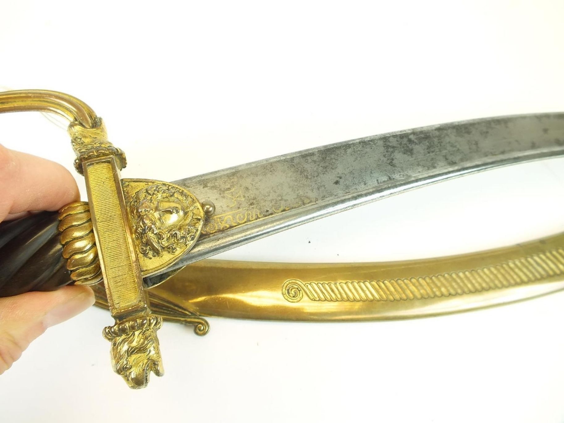 A LATE 18TH OR EARLY 19TH CENTURY PRESENTATION QUALITY SABRE BY PROSSER, 83cm sharply curved pipe- - Image 16 of 18