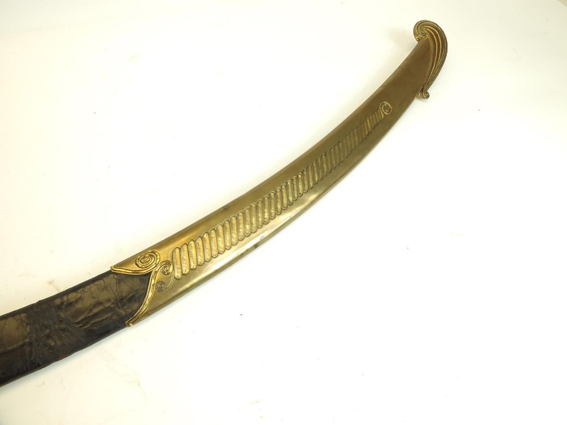 A LATE 18TH OR EARLY 19TH CENTURY PRESENTATION QUALITY SABRE BY PROSSER, 83cm sharply curved pipe- - Image 5 of 18