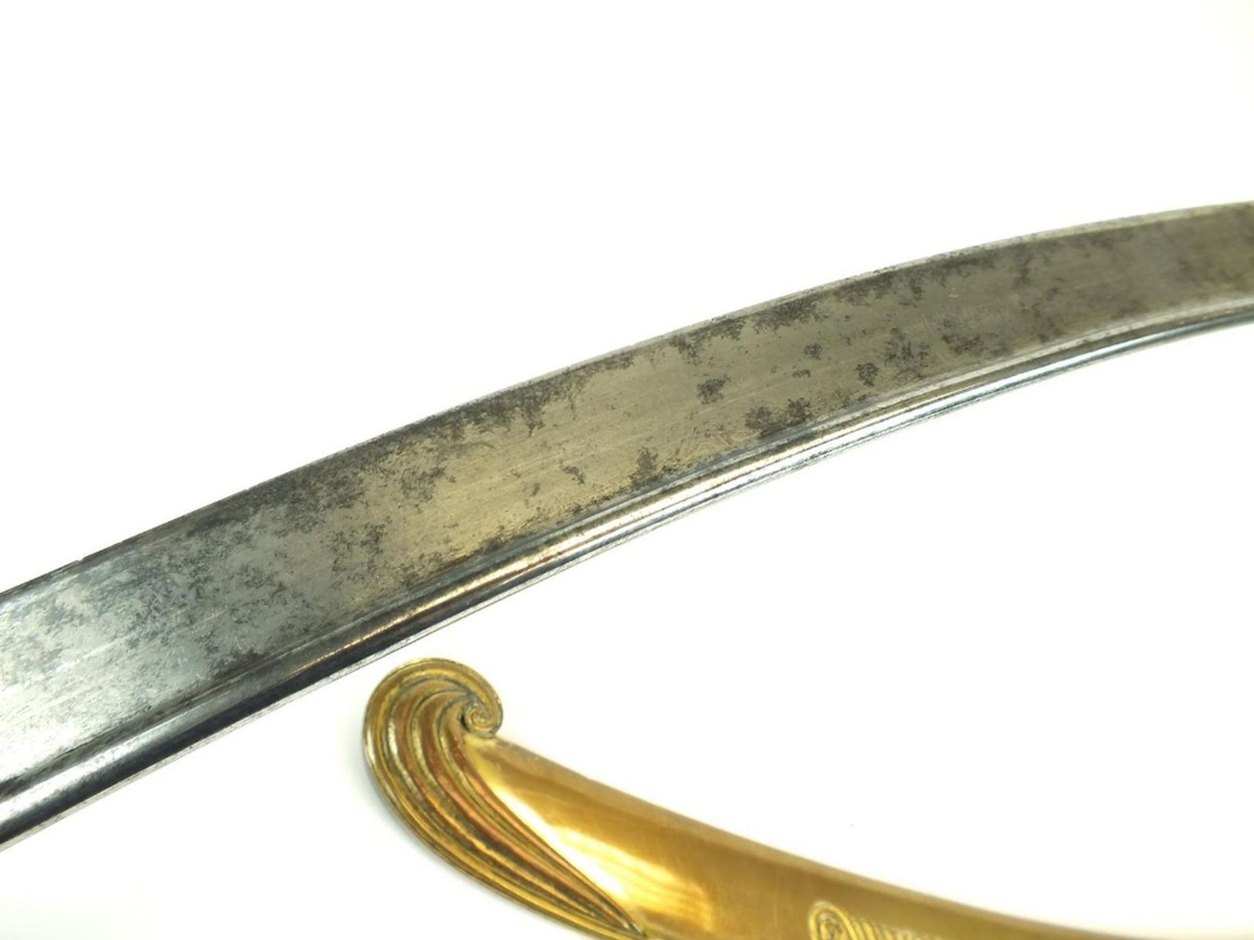 A LATE 18TH OR EARLY 19TH CENTURY PRESENTATION QUALITY SABRE BY PROSSER, 83cm sharply curved pipe- - Image 17 of 18