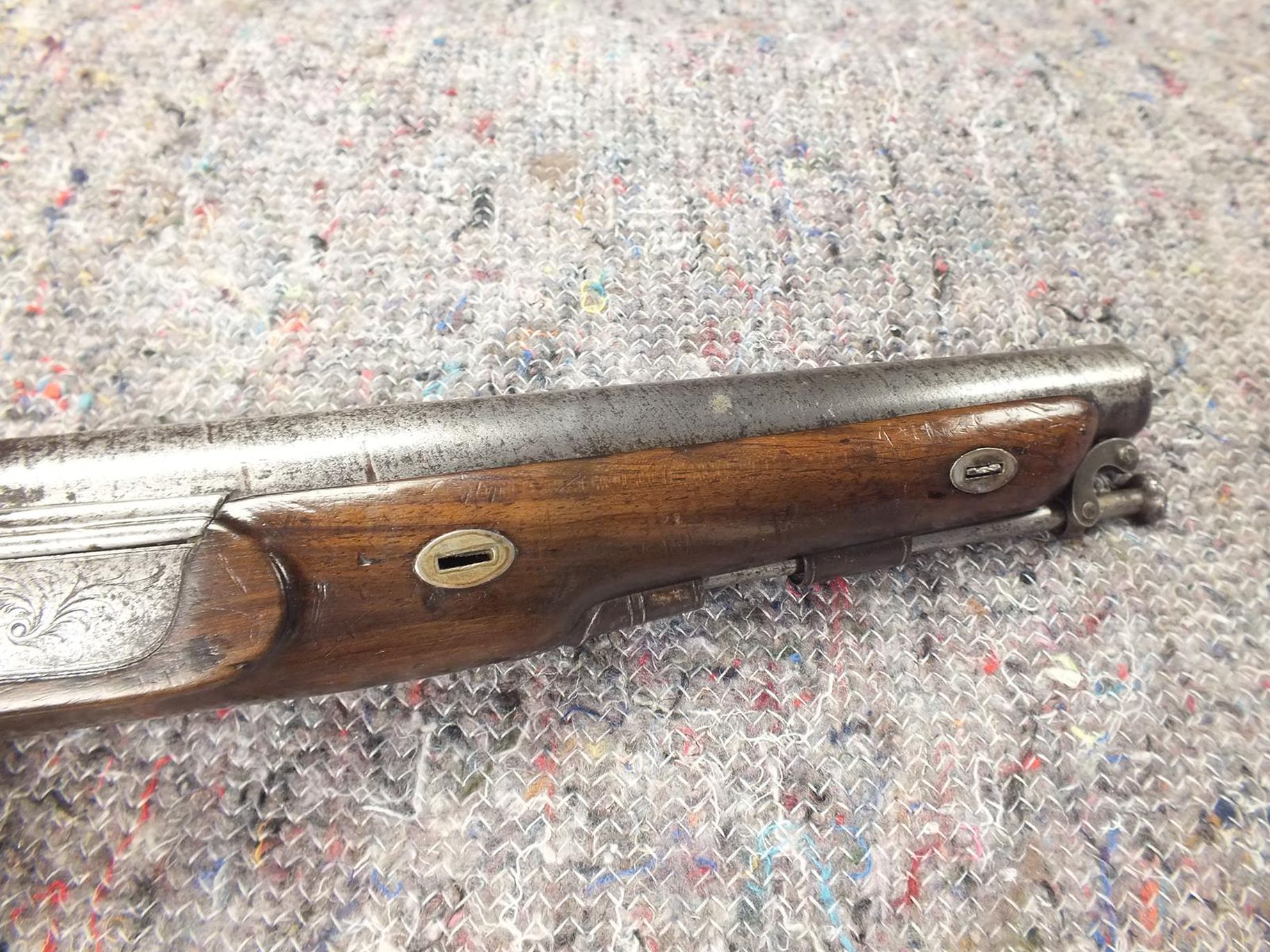 A 28-BORE PERCUSSION OFFICER'S PISTOL BY MACLAUCHLAN OF EDINBURGH, 9inch sighted damascus barrel - Image 6 of 8