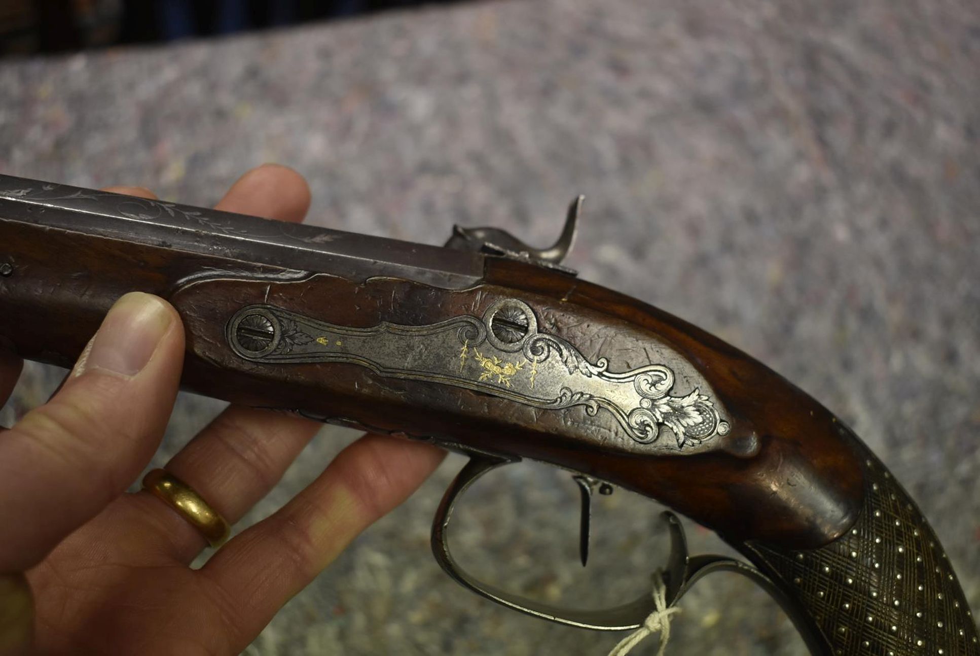 A 40-BORE GERMAN PERCUSSION OFFICER'S PISTOL, 9.25inch sighted octagonal barrel with inlaid silver - Image 5 of 13