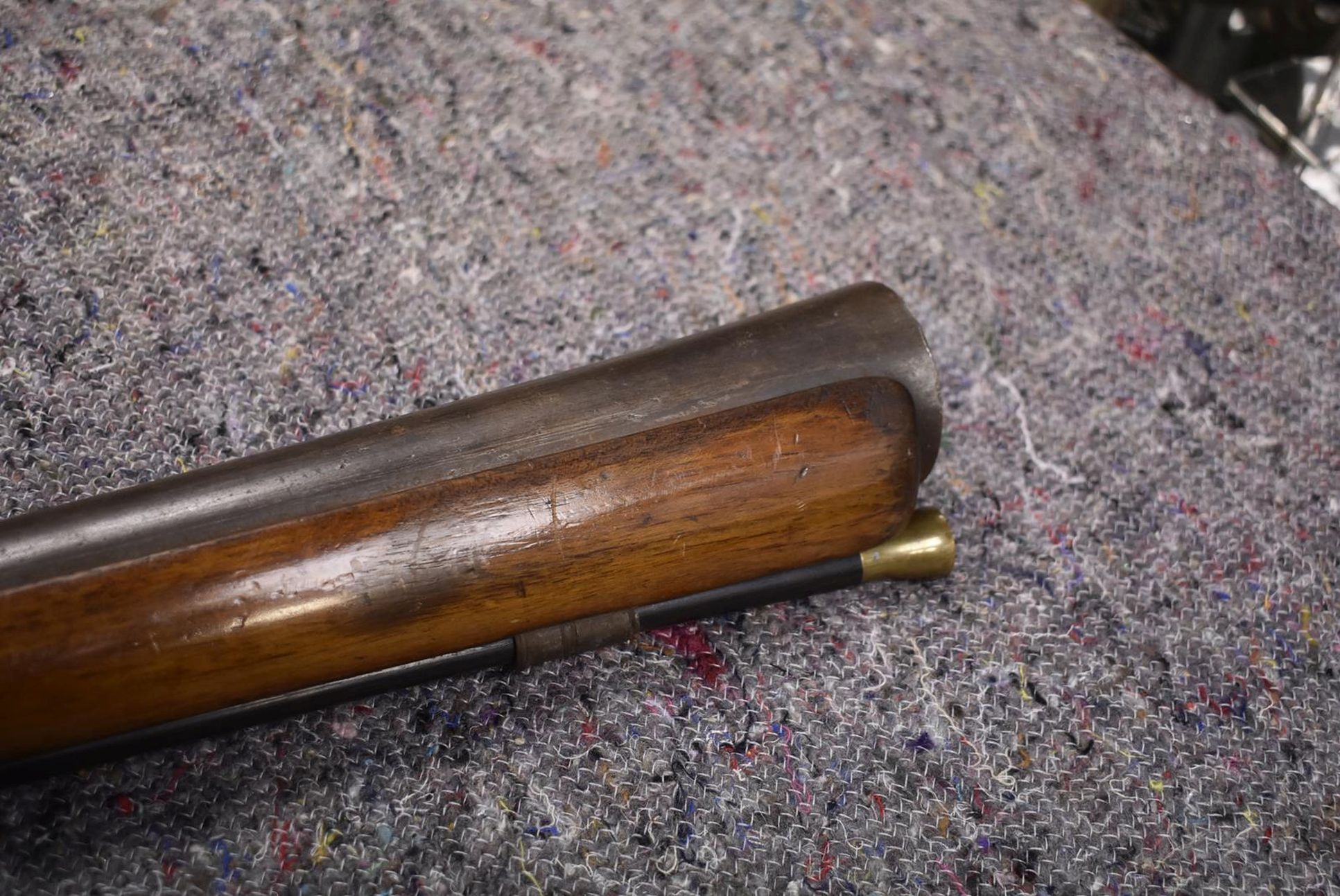 A LARGE PERCUSSION BLUNDERBUSS, 21.75inch barrel with 2.25inch diameter flared muzzle, engraved J. - Image 12 of 13