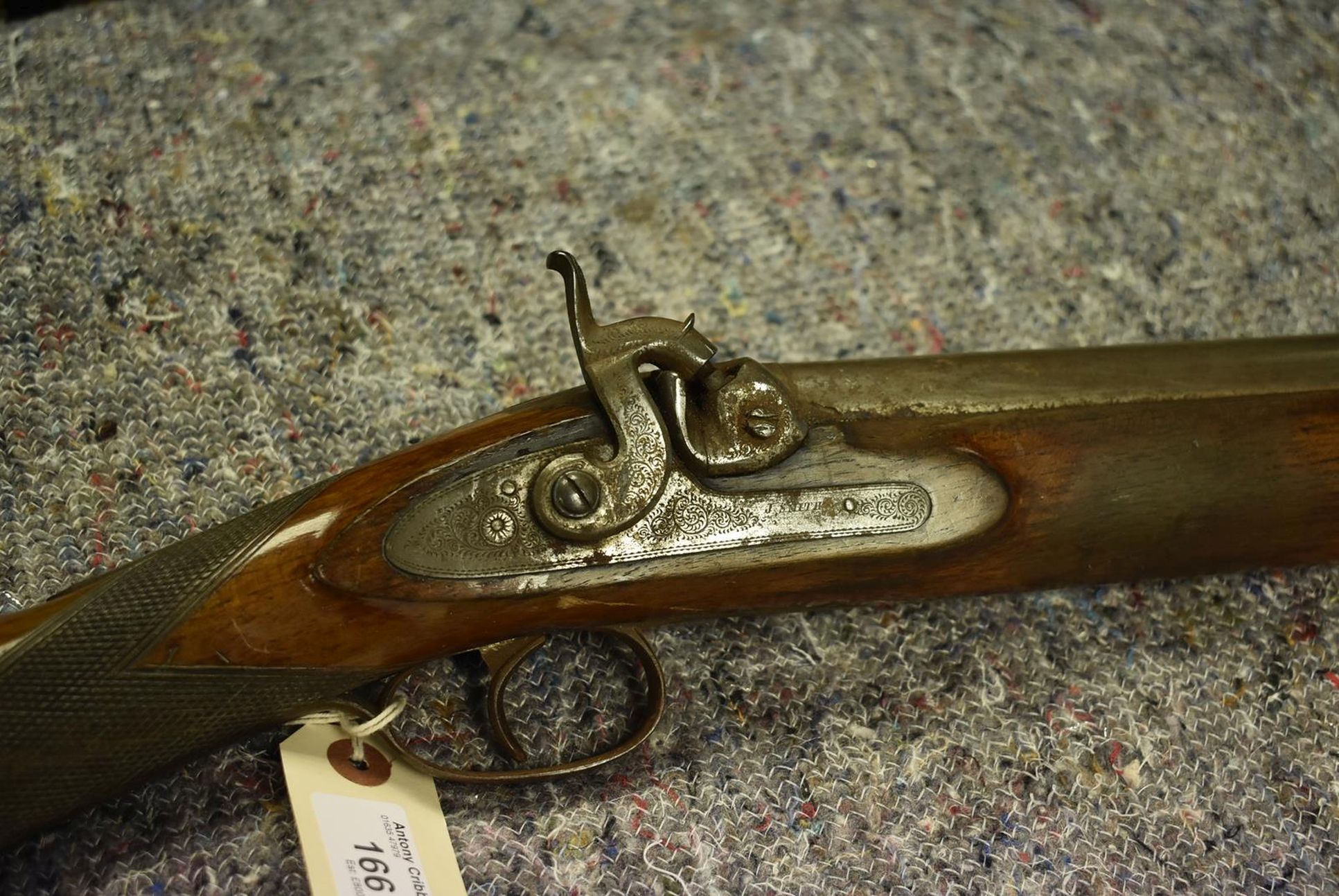 A LARGE PERCUSSION BLUNDERBUSS, 21.75inch barrel with 2.25inch diameter flared muzzle, engraved J. - Image 11 of 13