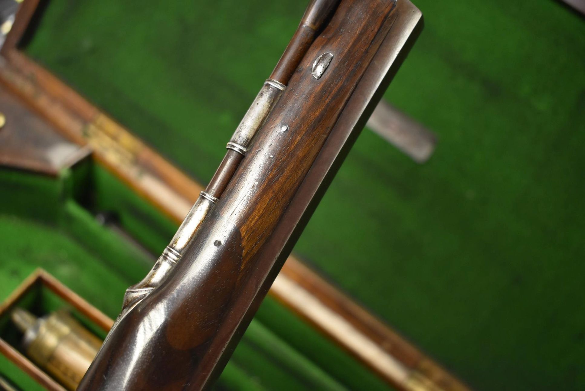 A CASED PAIR OF 18-BORE FLINTLOCK DUELLING PISTOLS BY BLACKWELL OF DUBLIN, 9.5inch sighted octagonal - Image 8 of 16