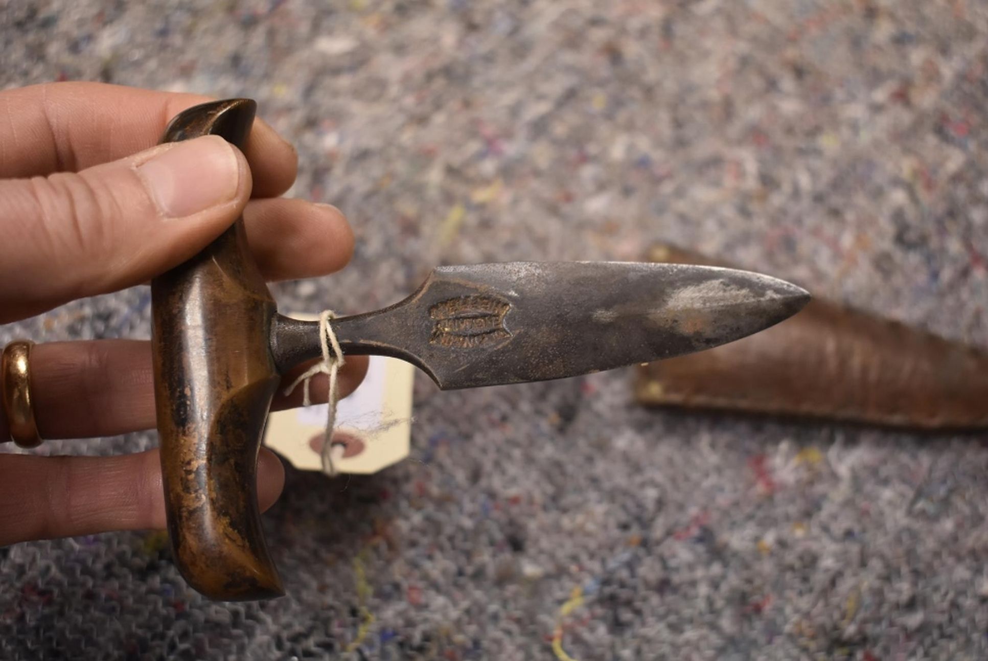 A 19TH CENTURY GAMBLER'S PUSH DAGGER, 8cm flattened diamond section blade stamped with the - Image 5 of 7