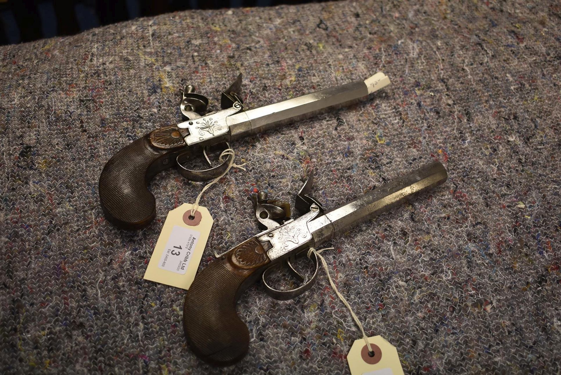 A PAIR OF CONTINENTAL 40-BORE FLINTLOCK TRAVELLING PISTOLS, 4.25inch turn-off octagonal barrels, - Image 3 of 13