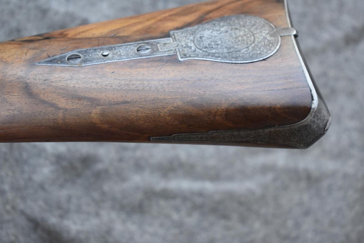 A CONTINENTAL 20-BORE PERCUSSION DOUBLE BARRELLED RIFLE, 30inch sighted re-browned damascus - Image 14 of 18