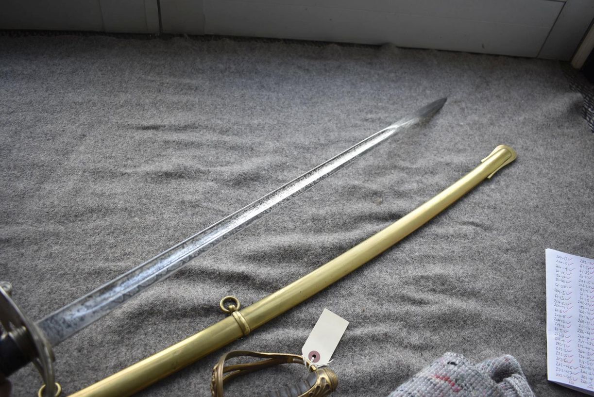 AN 1822 PATTERN INFANTRY OFFICER'S SWORD, 82cm pipe backed blade with spear pont by LEVY, etched - Image 12 of 18