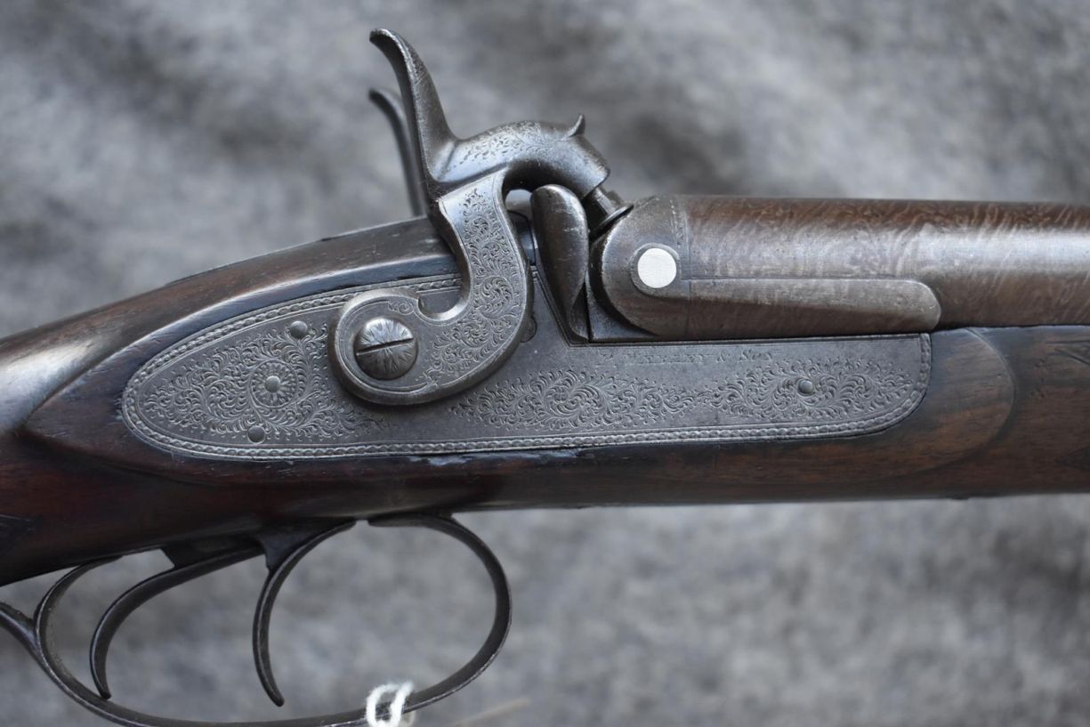 A 12-BORE DOUBLE BARRELLED PERCUSSION SPORTING GUN BY P WEBLEY & SON, 27.75inch sighted damascus - Image 4 of 14