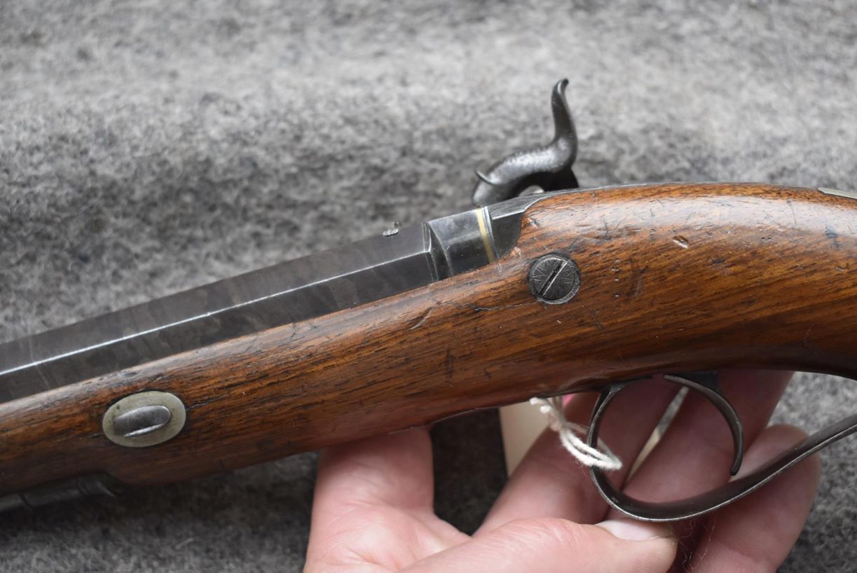 A 28-BORE PERCUSSION OFFICER'S PISTOL BY HOLLIS OF CHELTENHAM, 6.25inch sighted octagonal damascus - Image 11 of 12