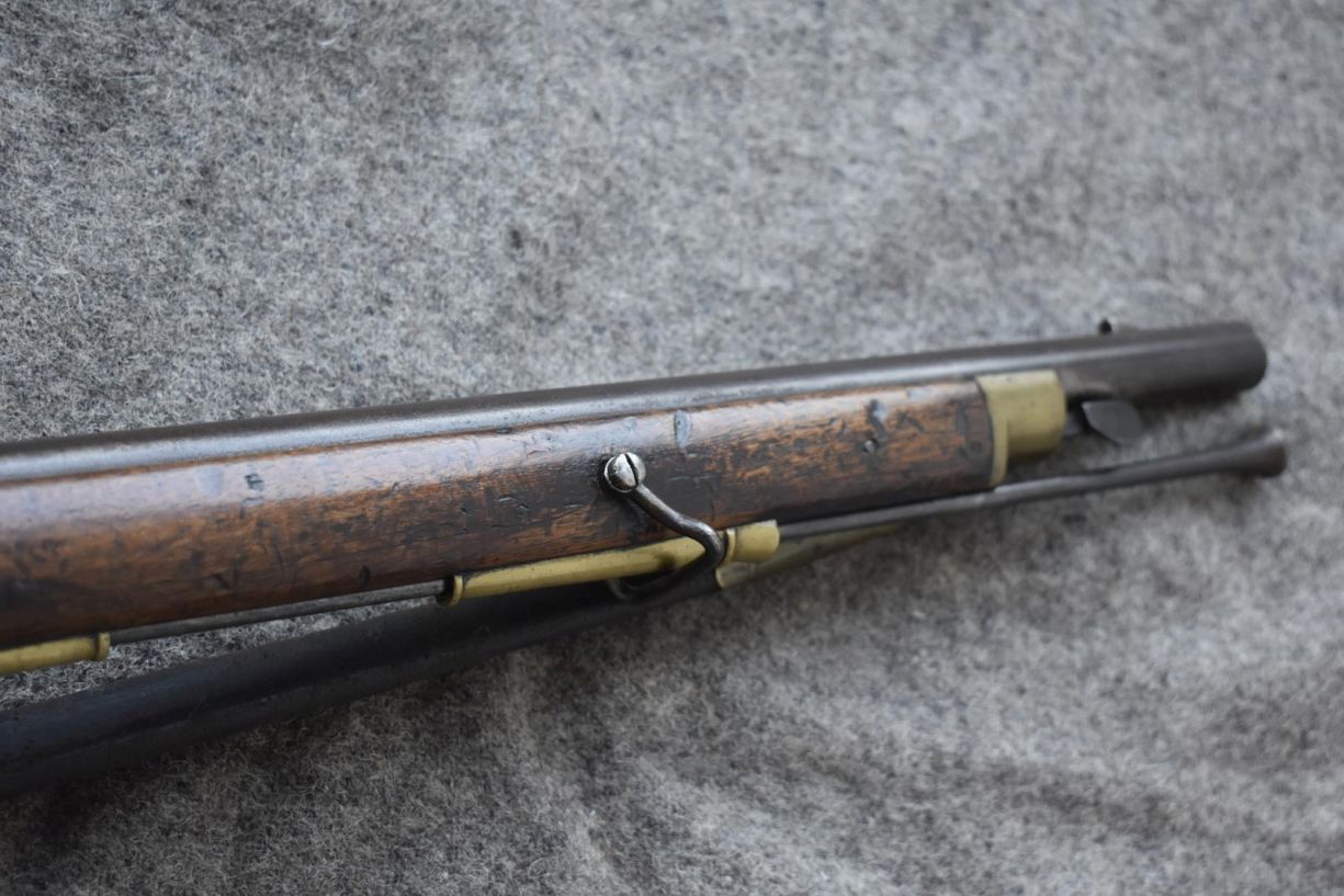 A .650 CALIBRE PATTERN 42 PERCUSSION CONSTABULARY CARBINE 26.5inch barrel, fitted beneath with a - Image 5 of 17