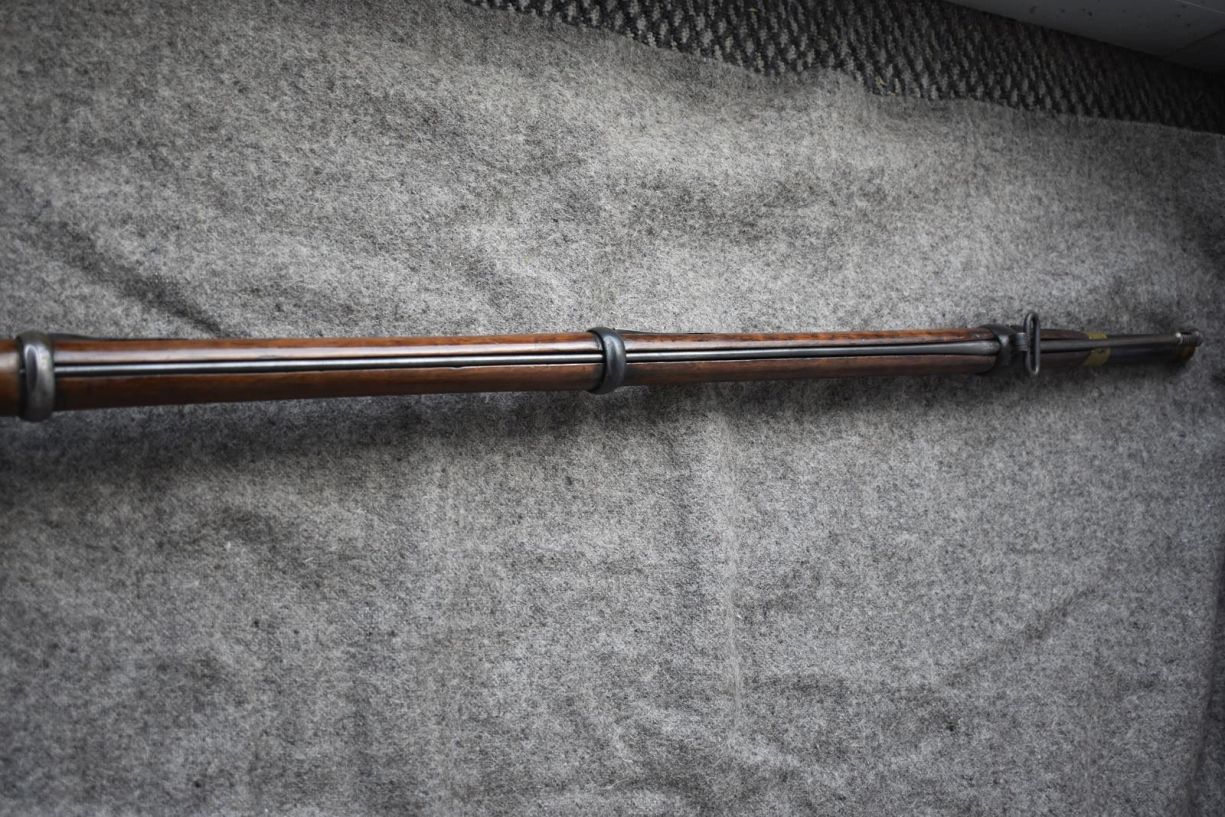 A .577 CALIBRE ENFIELD PERCUSSION VOLUNTEER THREE-BAND RIFLE, 38.5inch sighted barrel with three - Image 7 of 18