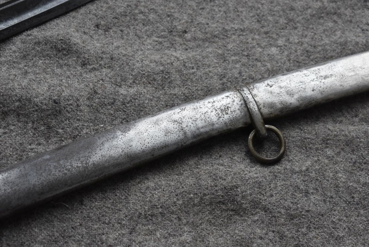 AN AMERICAN MODEL 1860 CAVALRY OFFICER'S SWORD, 88.5cm curved fullered blade etched with scrolling - Image 15 of 15