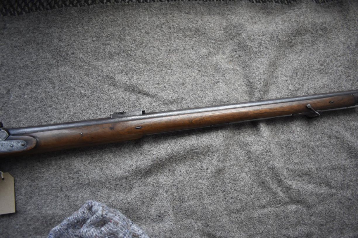 A .577 CALIBRE ENFIELD PERCUSSION VOLUNTEER PATTERN 1856 SHORT RIFLE, 33inch sighted barrel with - Image 6 of 16