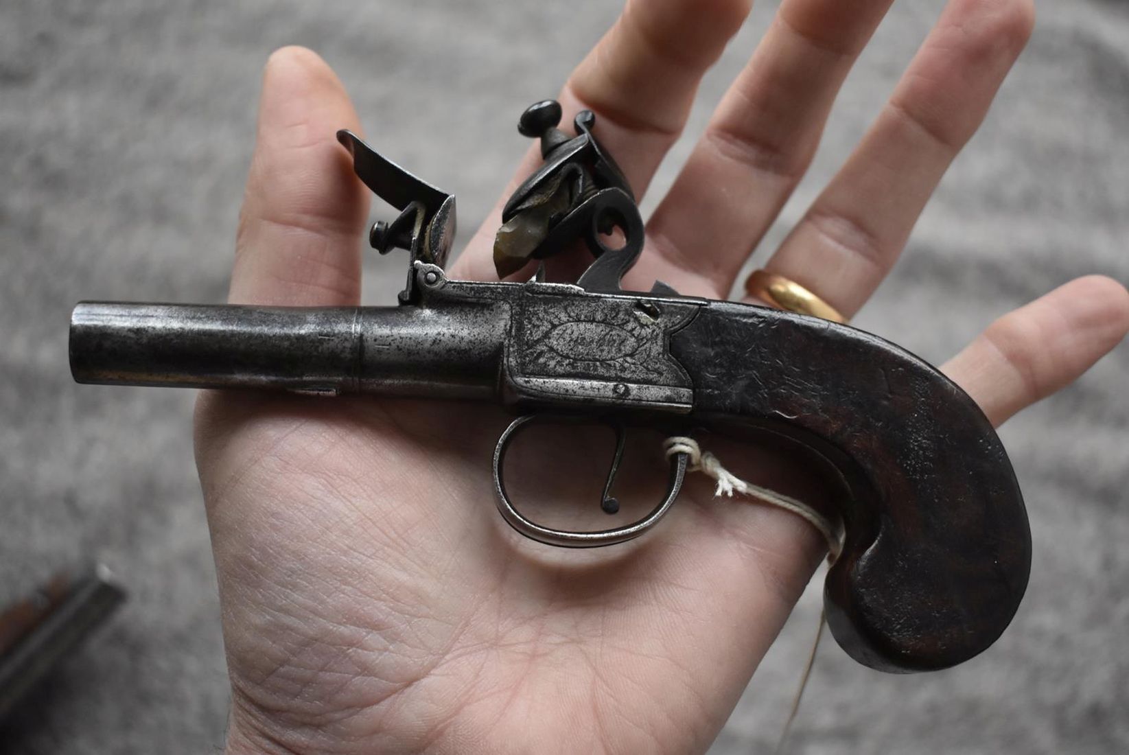 A 54-BORE FLINTLOCK BOXLOCK POCKET PISTOL, 2inch turn-off barrel, border engraved signed action, - Image 9 of 11