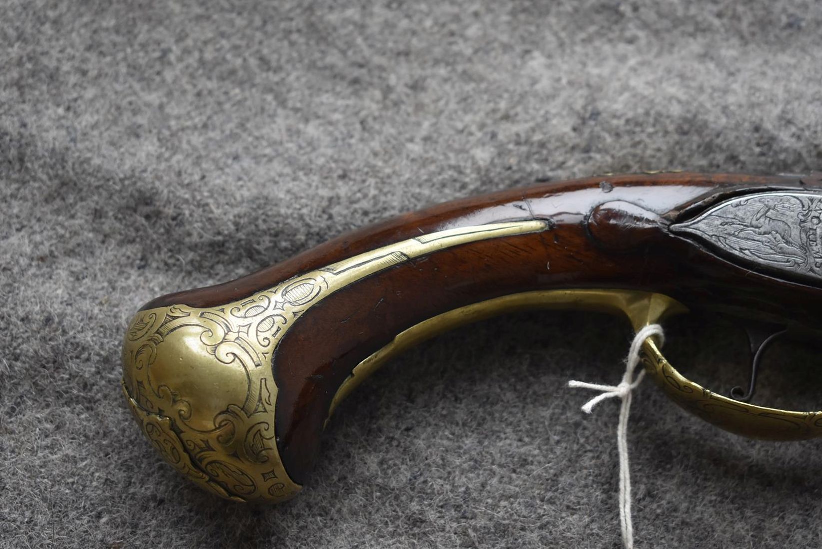 AN 18TH CENTURY 22-BORE AUSTRIAN FLINTLOCK HOLSTER PISTOL, 14inch sighted tapering barrel signed - Image 4 of 15