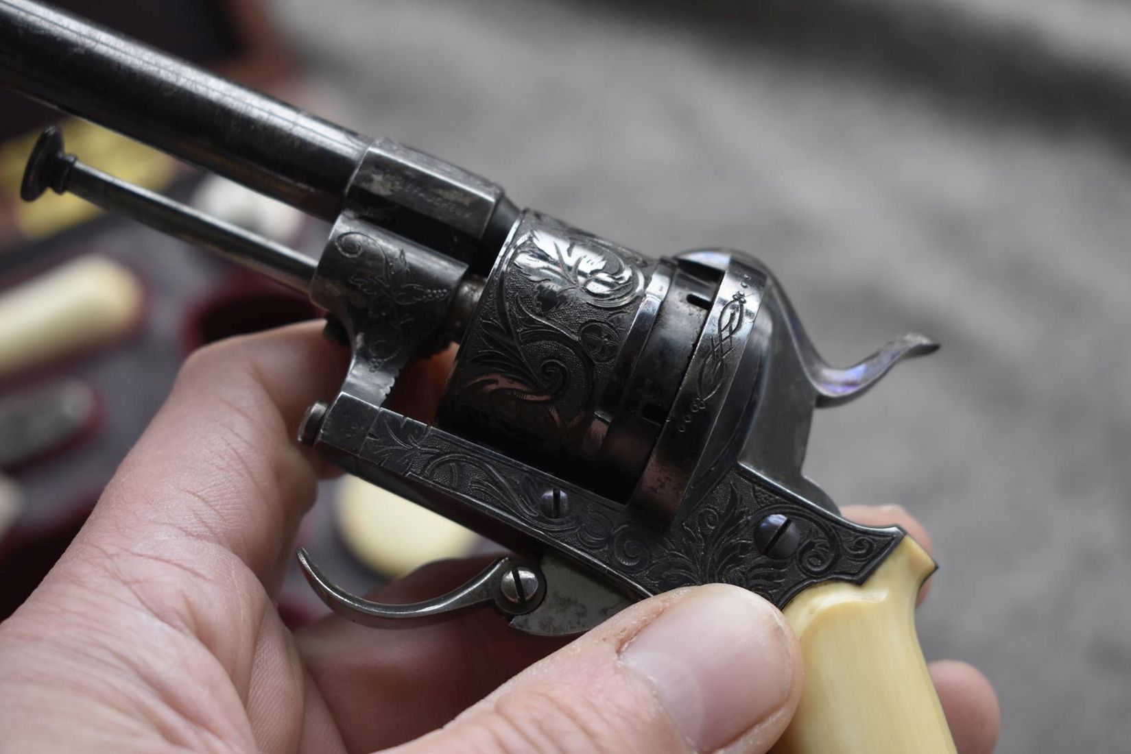 A GOOD CASED SIX-SHOT PINFIRE REVOLVER BY LEFAUCHEUX, 3.5inch sighted octagonal blued barrel - Image 12 of 17