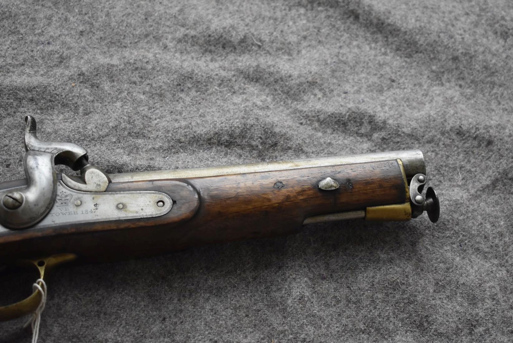 A RARE .753 CALIBRE PATTERN 1842 LANCER'S PISTOL TO THE 16TH LANCERS, 9inch barrel stamped with - Image 5 of 13