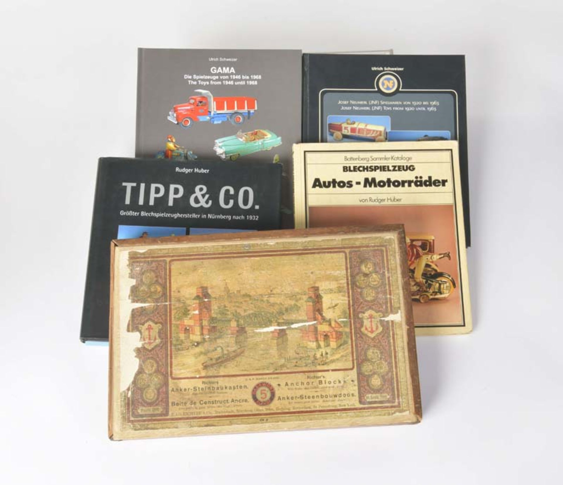 Anker, Construction Kit + 4 Books (JNF, Tippco + Gama), construction kit: traces of age