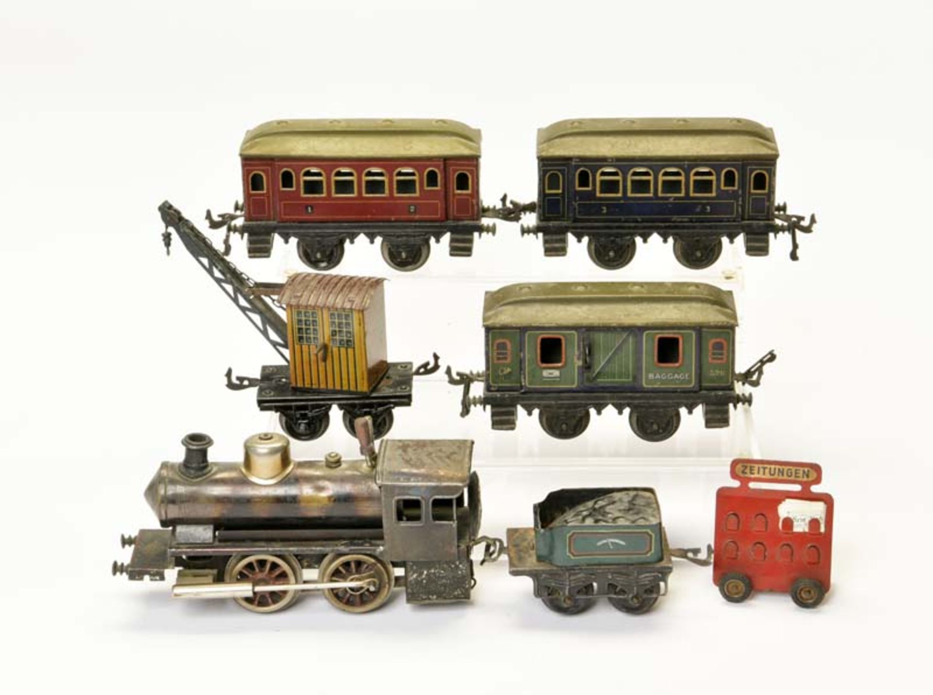 Bing, Steam Loco with Tender + 4 Wagons + Kibri Newspaper Rack, Germany pw, gauge 0, paint d.,