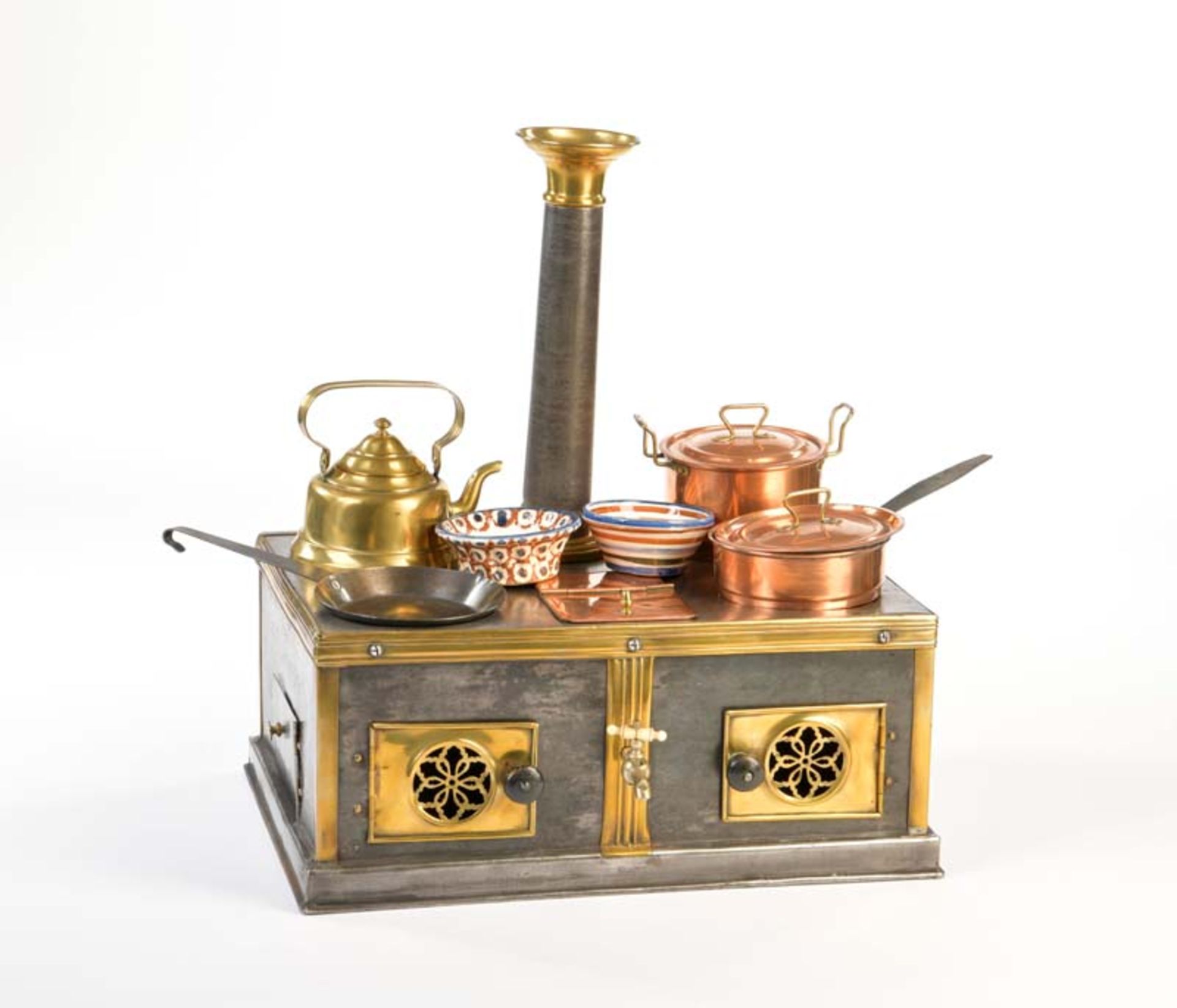 Cooker, Switzerland, rare and very nice version, 19th century, with several accessories, heated by