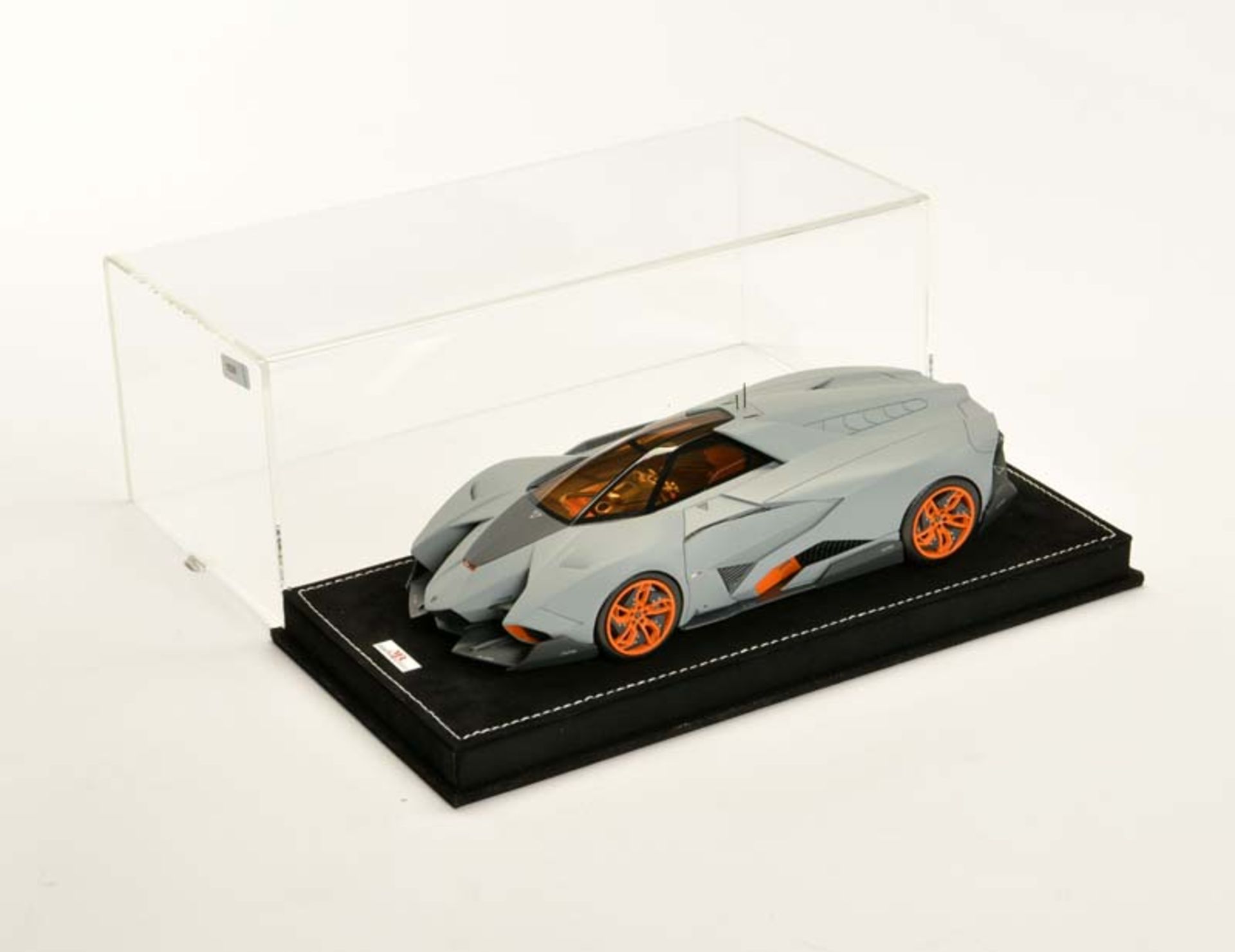 MR Collection Models, Lamborghini, Italy, 1:18, verschraubt unter Plexiglas, Z 1