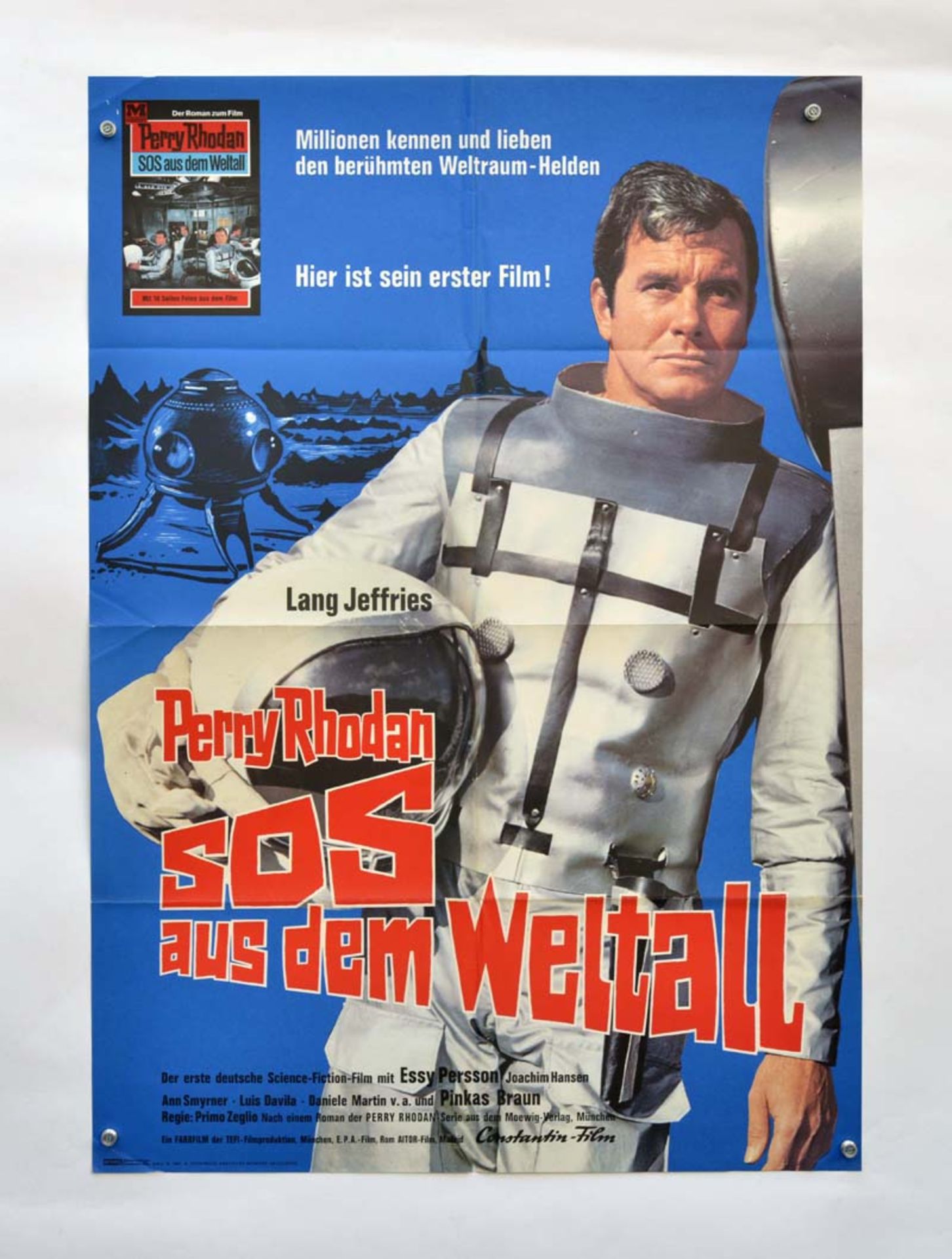 Filmplakat "Perry Rhodan SOS aus dem Weltall", 59x84 cm, Knickfalten, 4 Nadellöcher, sonst guter