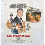 Filmplakat "Sag niemals nie" + 20 Anhangfotos + Werbedia, 64x80 cm, Knickfalten, meist sehr guter