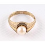 Goldring mit Perle 333 Gold, Gold ring with pearl,