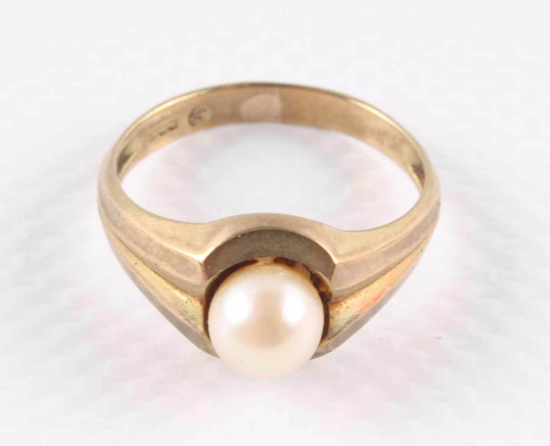 Goldring mit Perle 333 Gold, Gold ring with pearl,