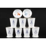 Meissen Porzellan 7 Club-Becher und 2 Schalen, cup / mug and 2 bowls,Porzellan, Freunde des