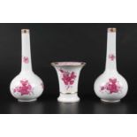 3 Vasen - Herend Apponyi Purpur, three vases,Porzellan, Ungarn 20. Jahrhundert, Dekor Apponyi