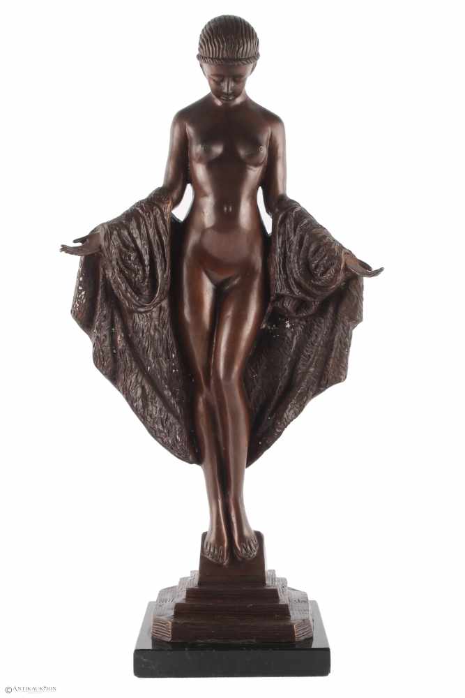 Bronze Tänzerin nach Joseph Emmanuel Cormier Descamps (1869-1950) im Art Deco Stil,