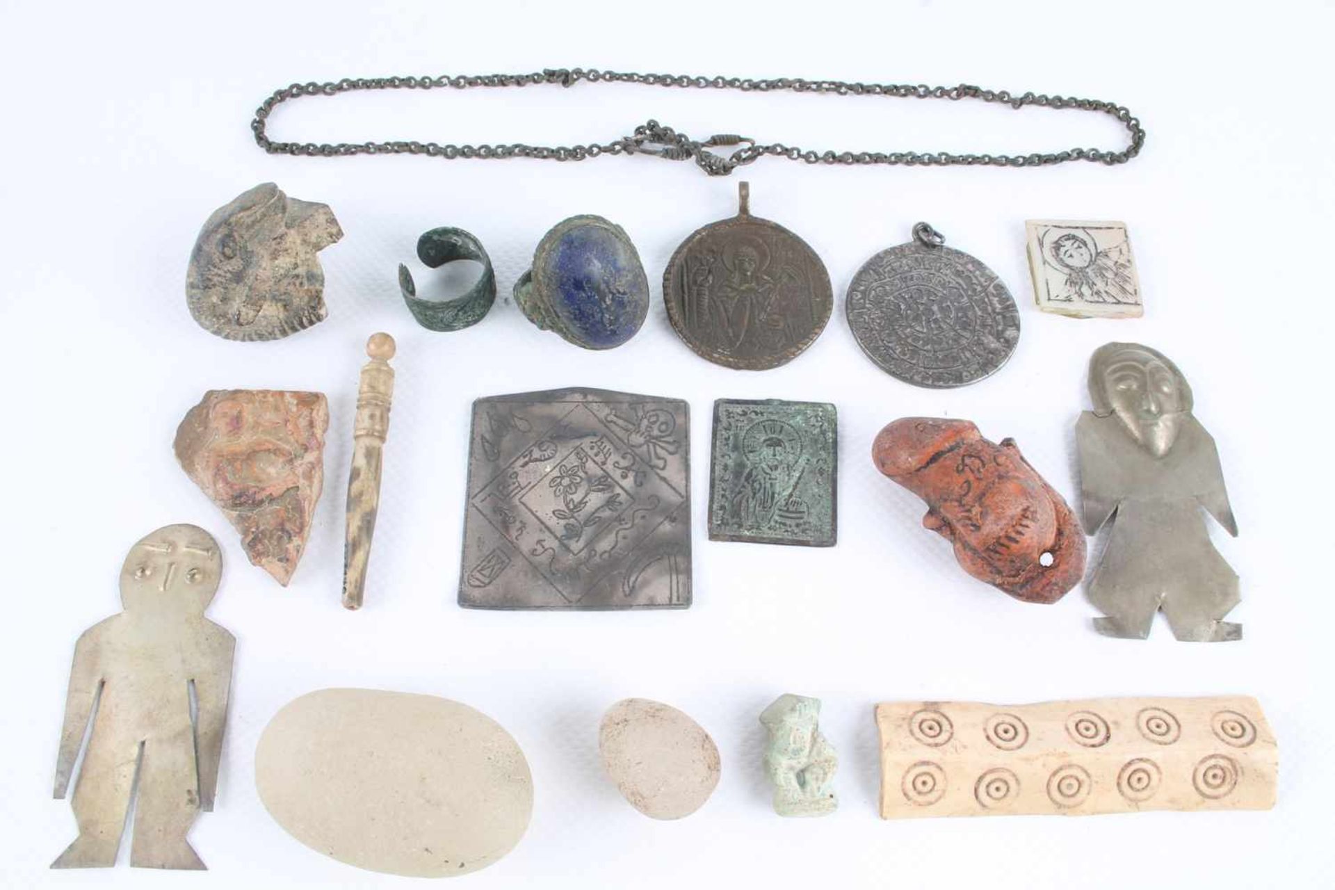 18-teiliges Konvolut antiker Objekte, lot of antique objects,