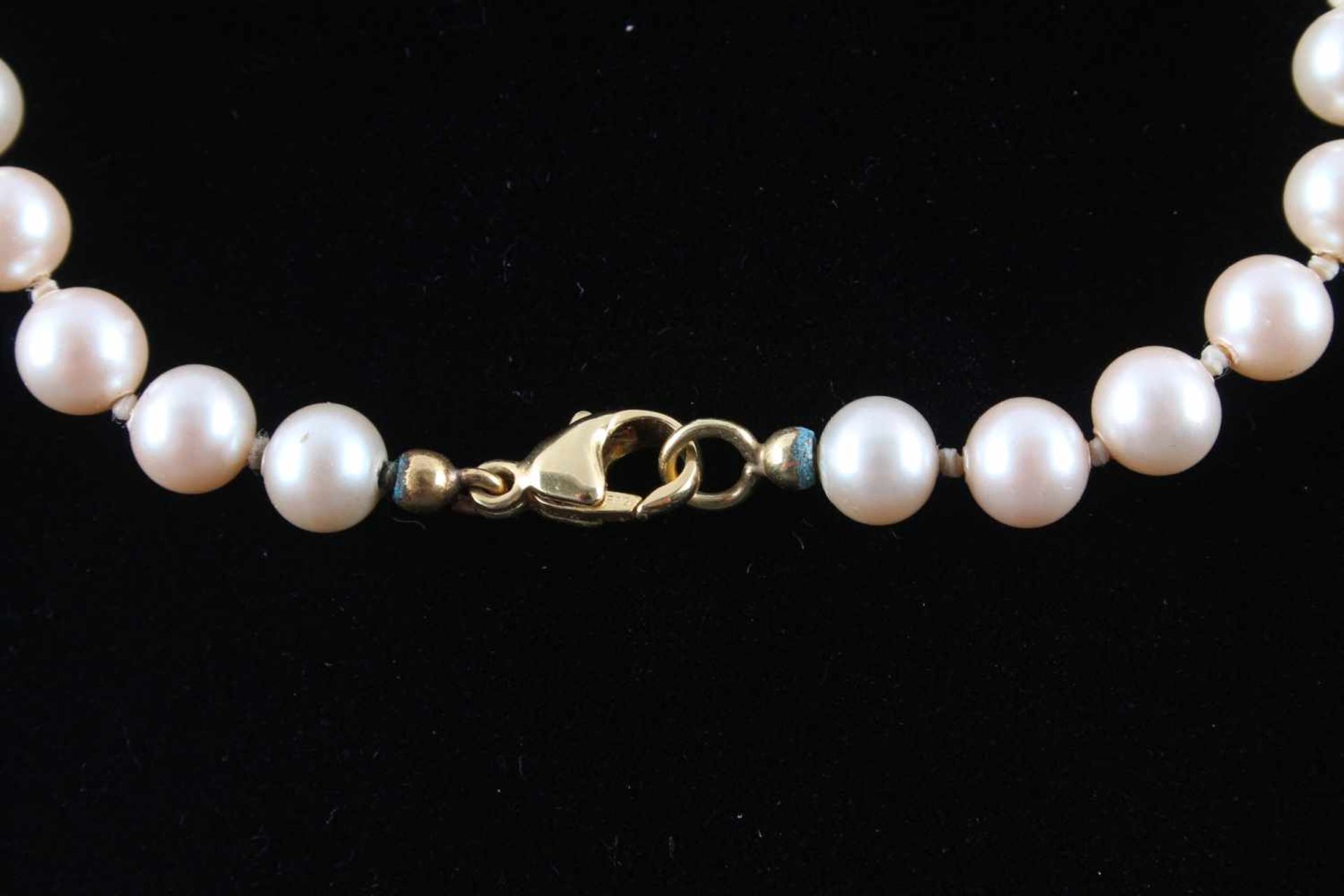 Perlenkette mit 585 Goldverschluß, pearl necklace gold lock, - Bild 4 aus 4