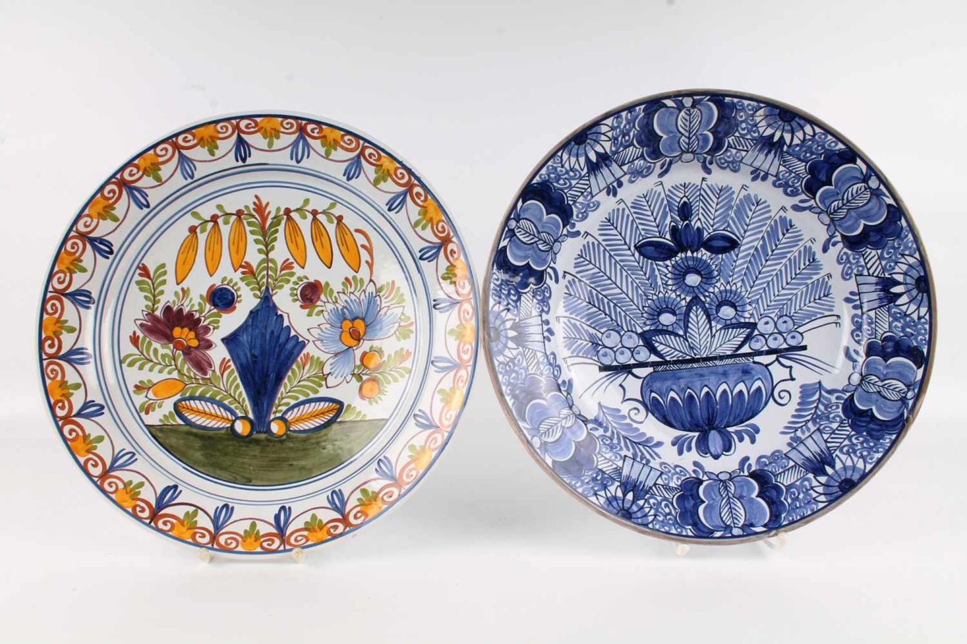Konvolut niederländische Fayence, lot of dutch ceramic, 11 Fayence Teller/Schalen, u.a. Porcelaine - Bild 7 aus 7