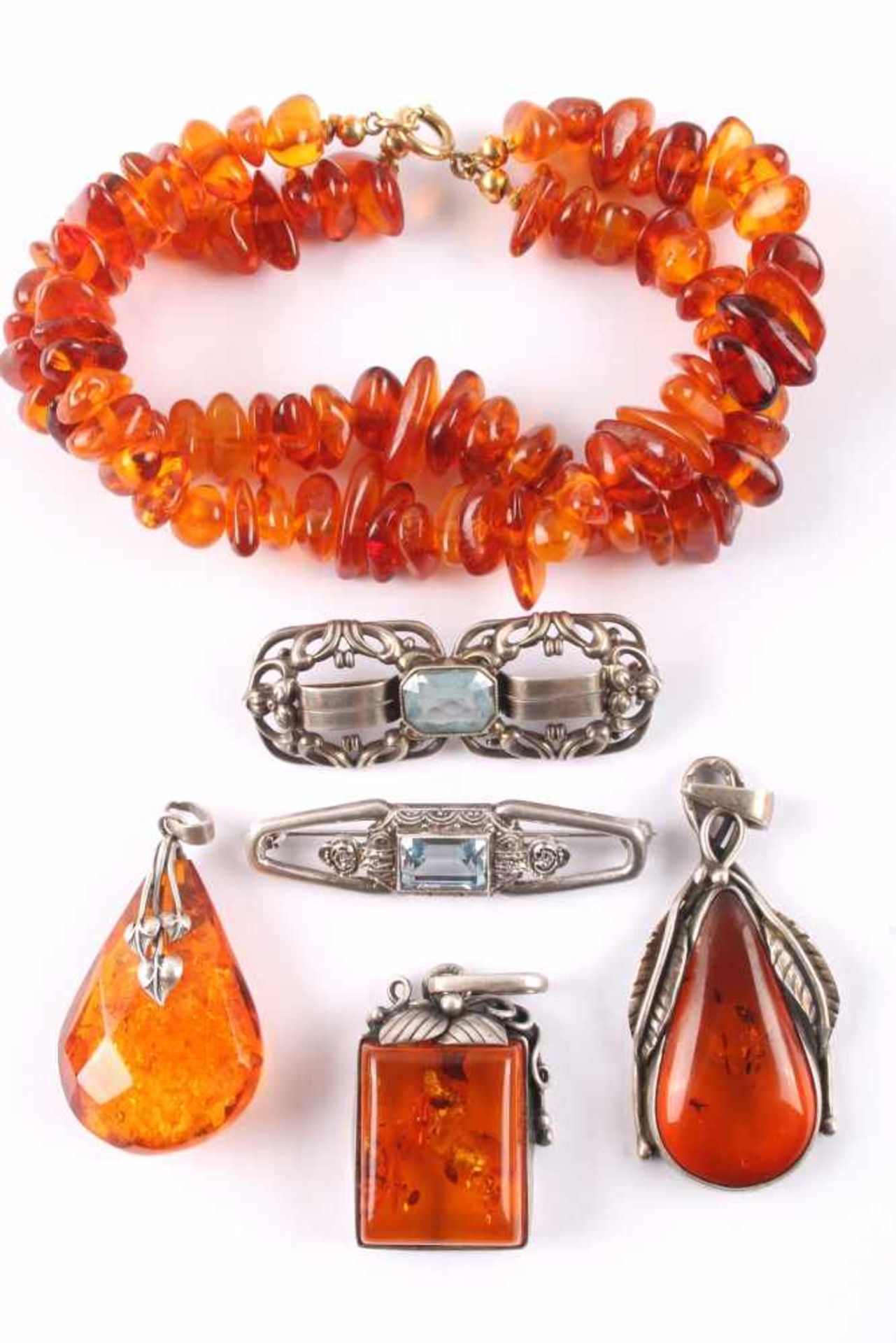 Kovolut Bernstein und Silber Schmuck, butterscotch and silver jewelry,