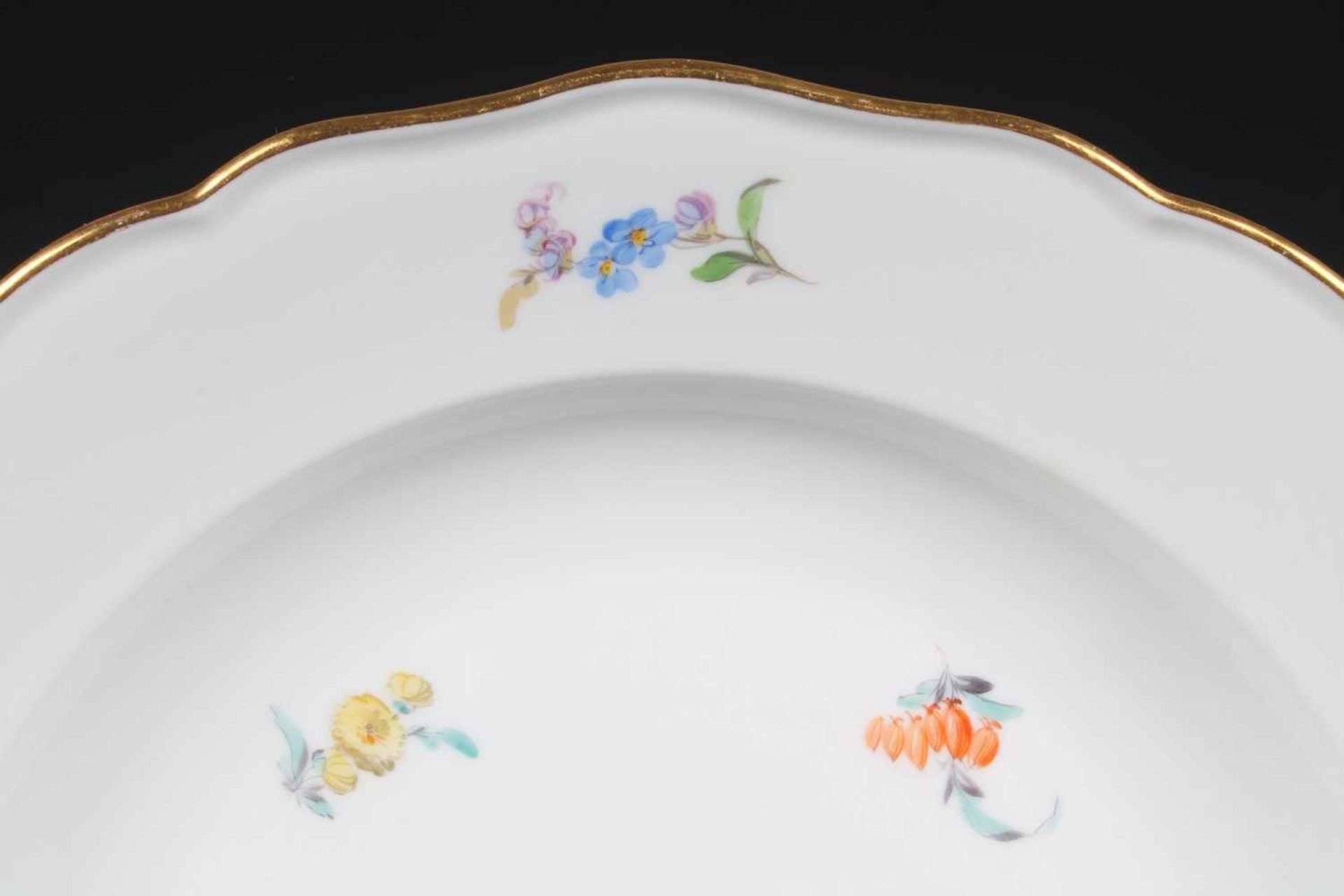 Meissen 8 große Speiseteller, large plates,Porzellan, blaue Schwertermarke, Knaufmarke 1860 - - Bild 3 aus 5