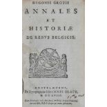 Grotius,H.Annales et historiae de rebus Belgicis. Amsterdam, Blaeu 1658. Kl.8°. Mit Druckermark