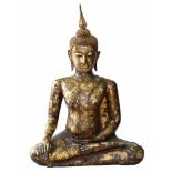 Buddha ShakyamuniThailand um 1500. Buddha sitzend im Virasana mit unterschlagenen Beinen. Ayutt