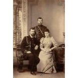Nikolaus II. Aleksandrowitsch,Zar von Russland (1868-1918) mit seiner Schwester Xenia Alexandro