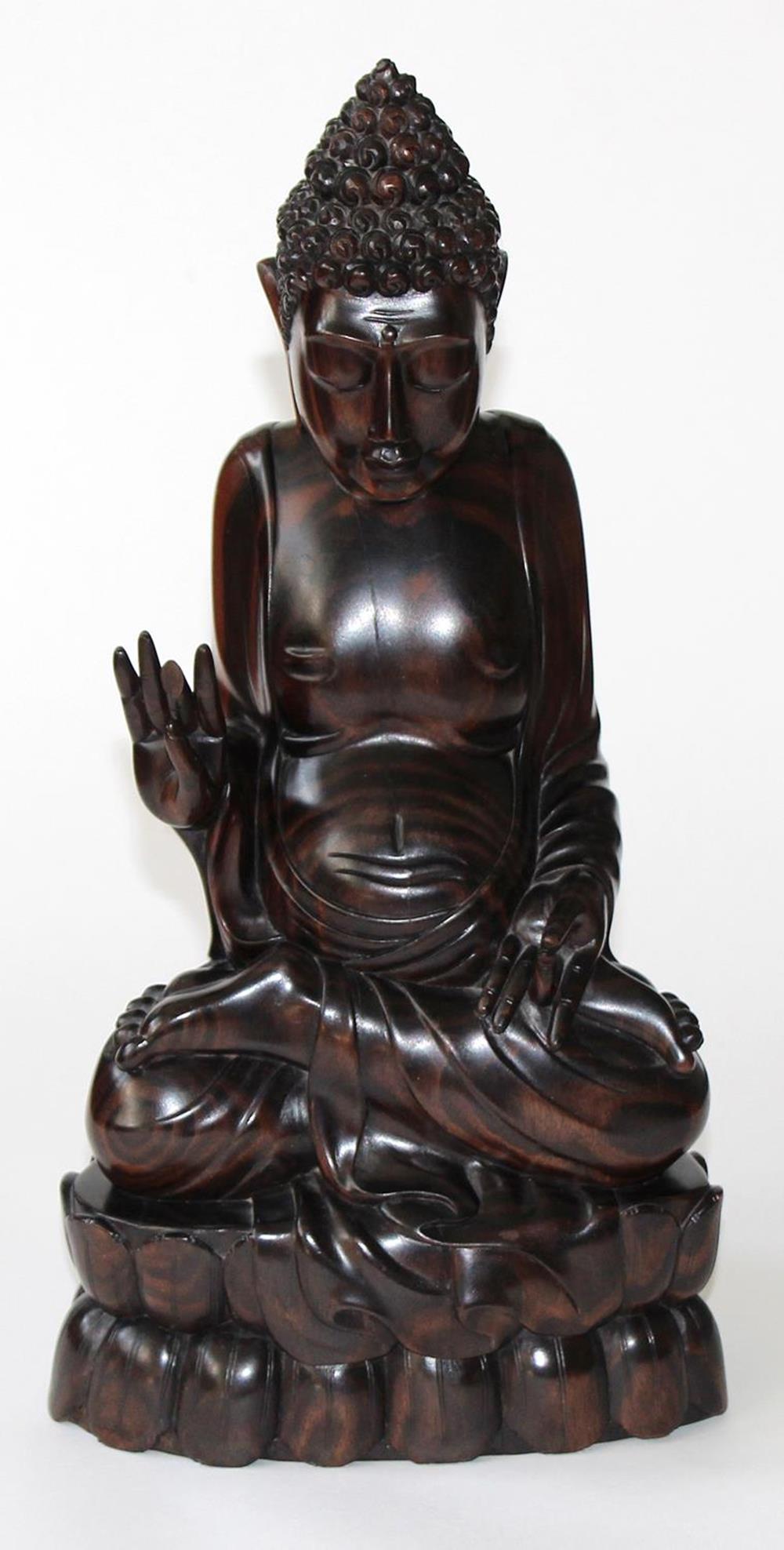 Buddha, Edelholz20.Jhdt. Thailand. Fein geschnitze u. polierte Darstellung des Buddha auf
